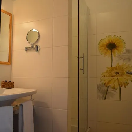 Le Colombier Hotell