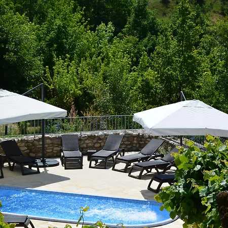 Le Colombier 3*