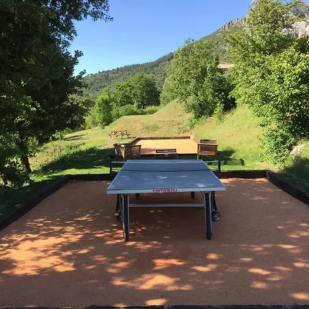 Le Colombier 3*