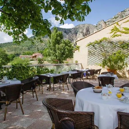 Le Colombier Hotell