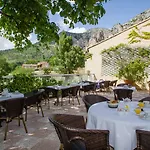מלון Le Colombier 3*