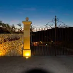 Le Colombier Hotell