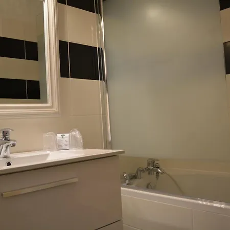 Le Colombier Hotel 3*