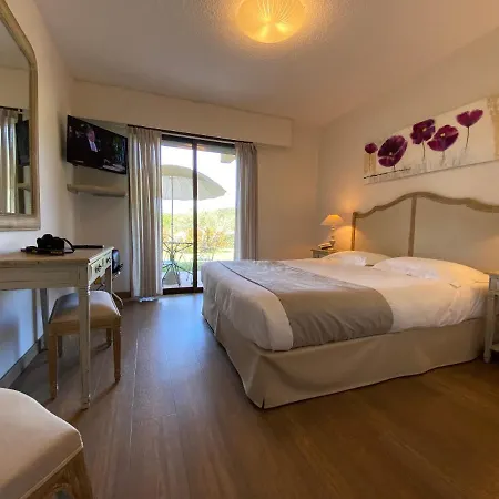 Hotel Le Colombier