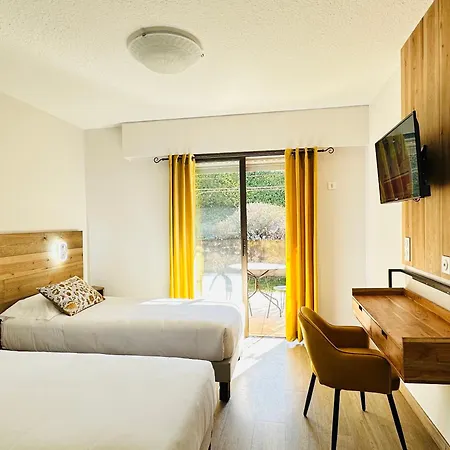 Hotel Le Colombier 3*