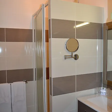 Le Colombier Hotel 3*