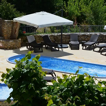 Le Colombier Hotel 3*