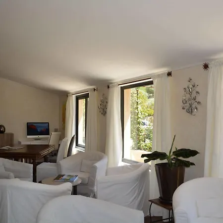 Le Colombier Hotel