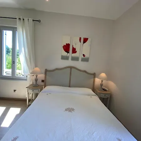 Le Colombier 3*