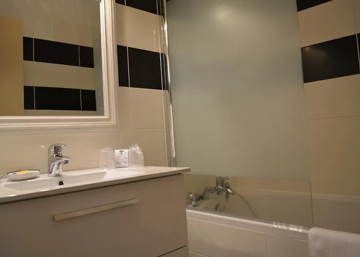 Le Colombier Hotel 3*