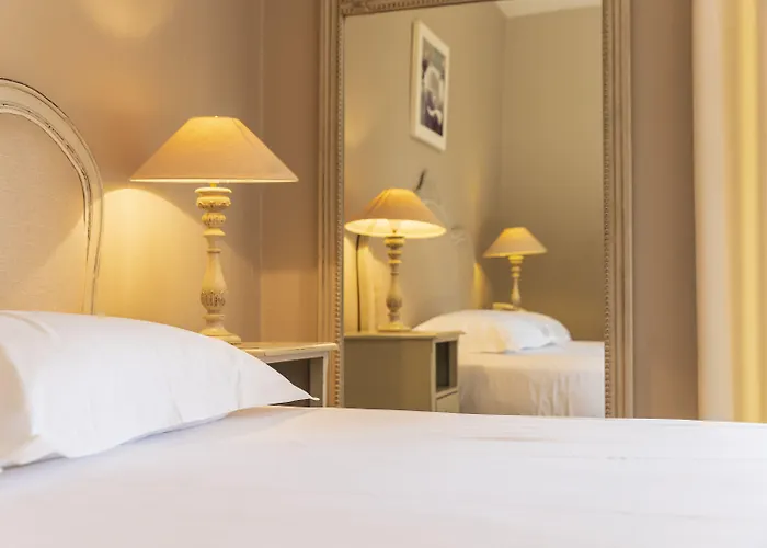 Hotel Le Colombier 3*