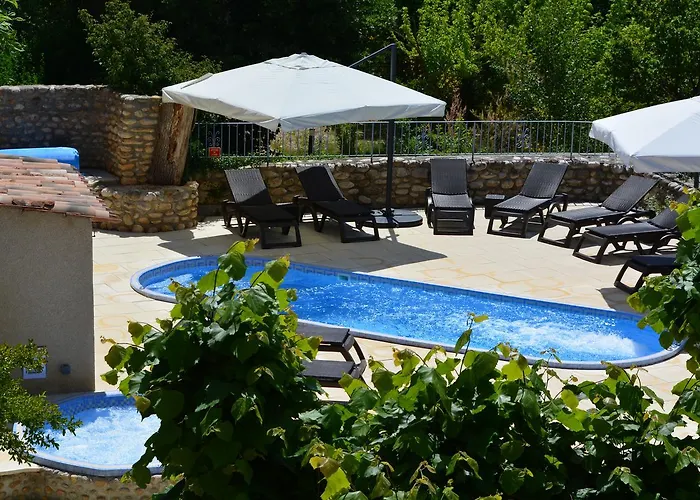 Le Colombier Hotel 3*